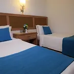 Hotel Labranda Mares 5*