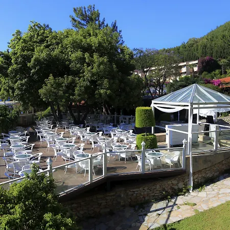 ホテル Labranda Mares 5*